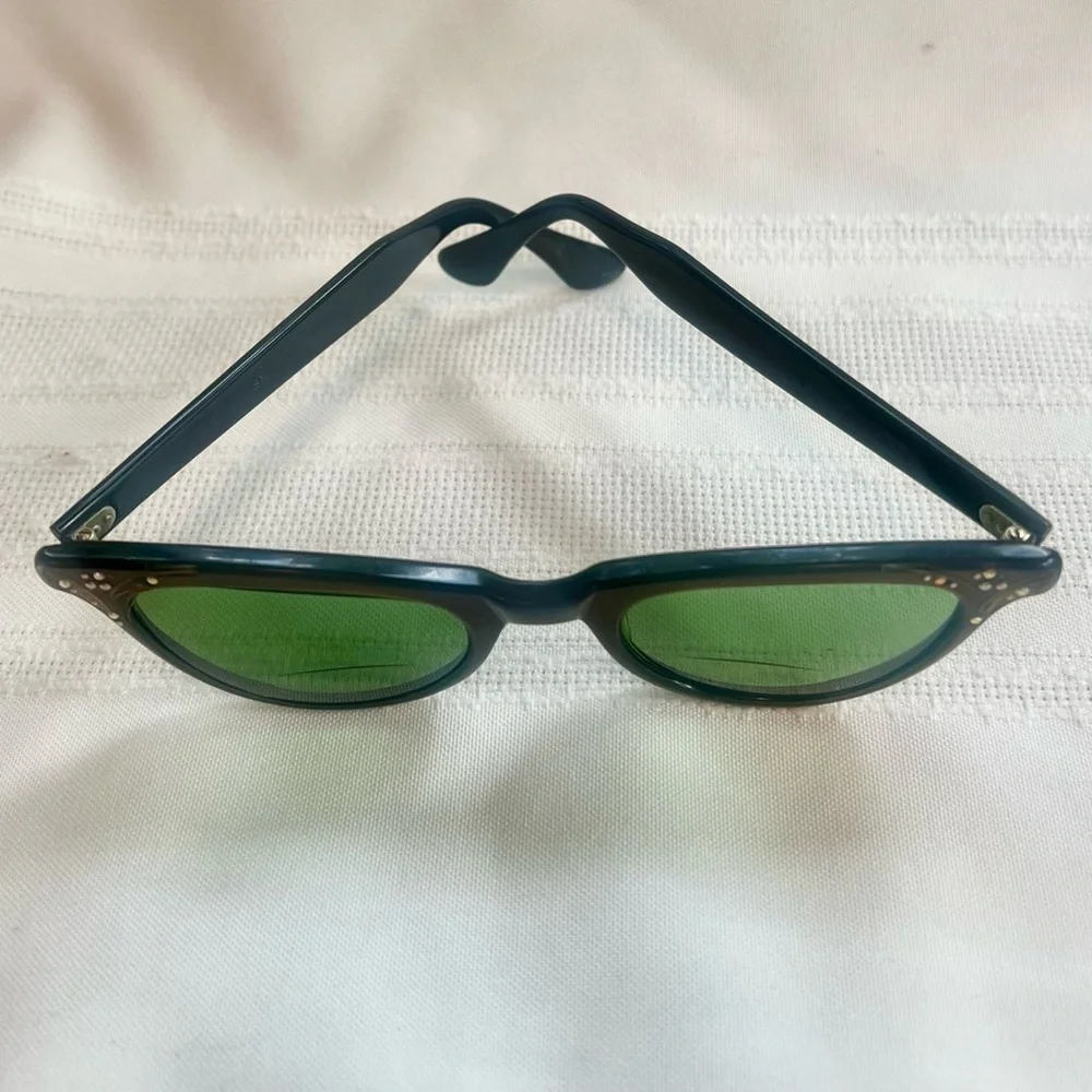 VTG Cat Eye Frames Need A‎ Little Cosmetic TLC
